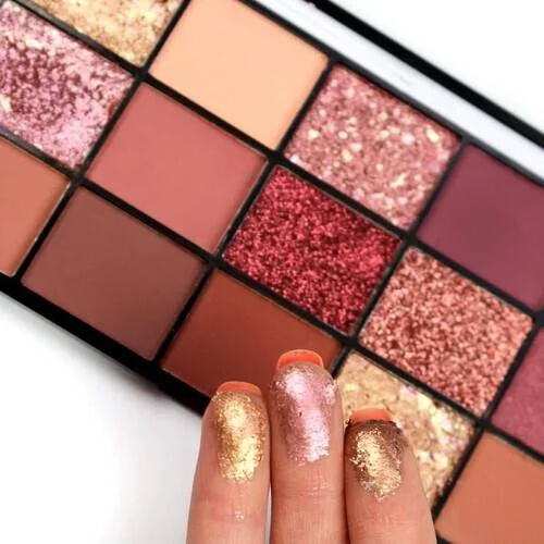 پالت سایه چشم 15 رنگ تکنیک مدل Invite Only 3 پالت سایه چشم 15 رنگ تکنیک مدل Invite Only - Image 3