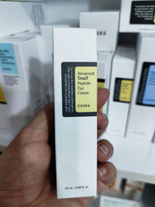 کرم دور چشم پپتید حلزون 25 میل کوزارکس COSRX 5 جعبه کرم دور چشم پپتید حلزون کوزارکس اصل