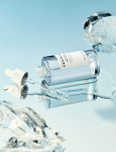 آمپول آبرسان 100 میل هیالو سیکا اسکین SKIN 1004 6 SKIN1004 Madagascar Centella Hyalu Cica First Ampoule texture