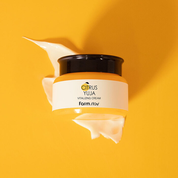 کرم روشن کننده و جوانساز یوجا فارم استی 4 کرم روشن کننده و جوانساز یوجا فارم استی - Image 4