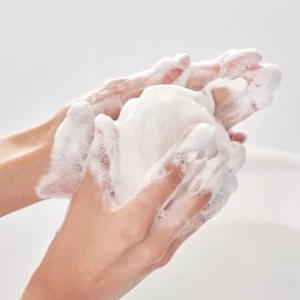 ماسک صابونی پیله ابریشم SKIN1004 11 CocoonSoapMask texture